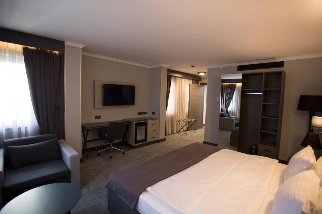 Days Hotel By Wyndham Ankara Cankaya المظهر الخارجي الصورة